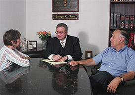 Photo illustrating Joe Noto in a divorce mediation session